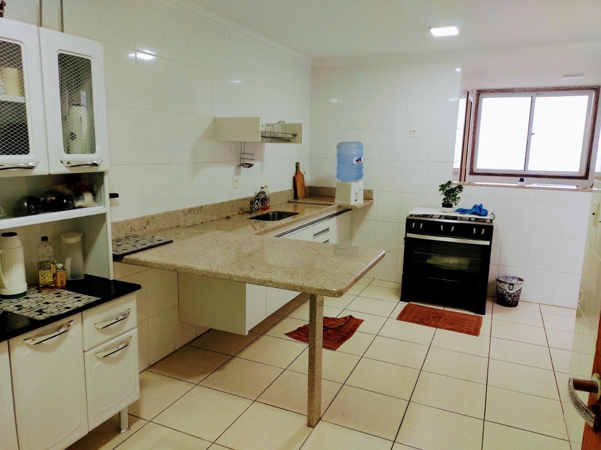 Cobertura C/ Vista Para O Mar E Montanhas, Churrasqueira, 4 Quartos 2 Vg Garagem กวาราปารี ภายนอก รูปภาพ