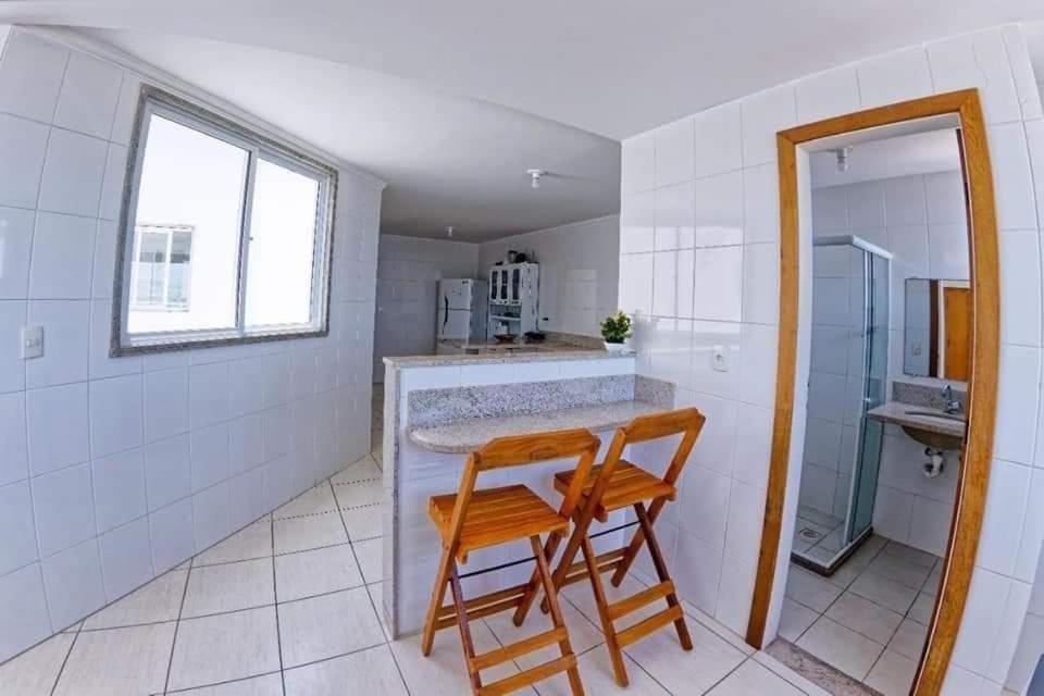 Cobertura C/ Vista Para O Mar E Montanhas, Churrasqueira, 4 Quartos 2 Vg Garagem กวาราปารี ภายนอก รูปภาพ